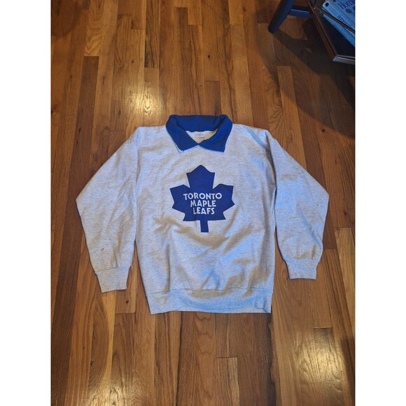 Gildan Tops - Vintage Toronto Maple Leaves sweatshirt with collar, size medium
